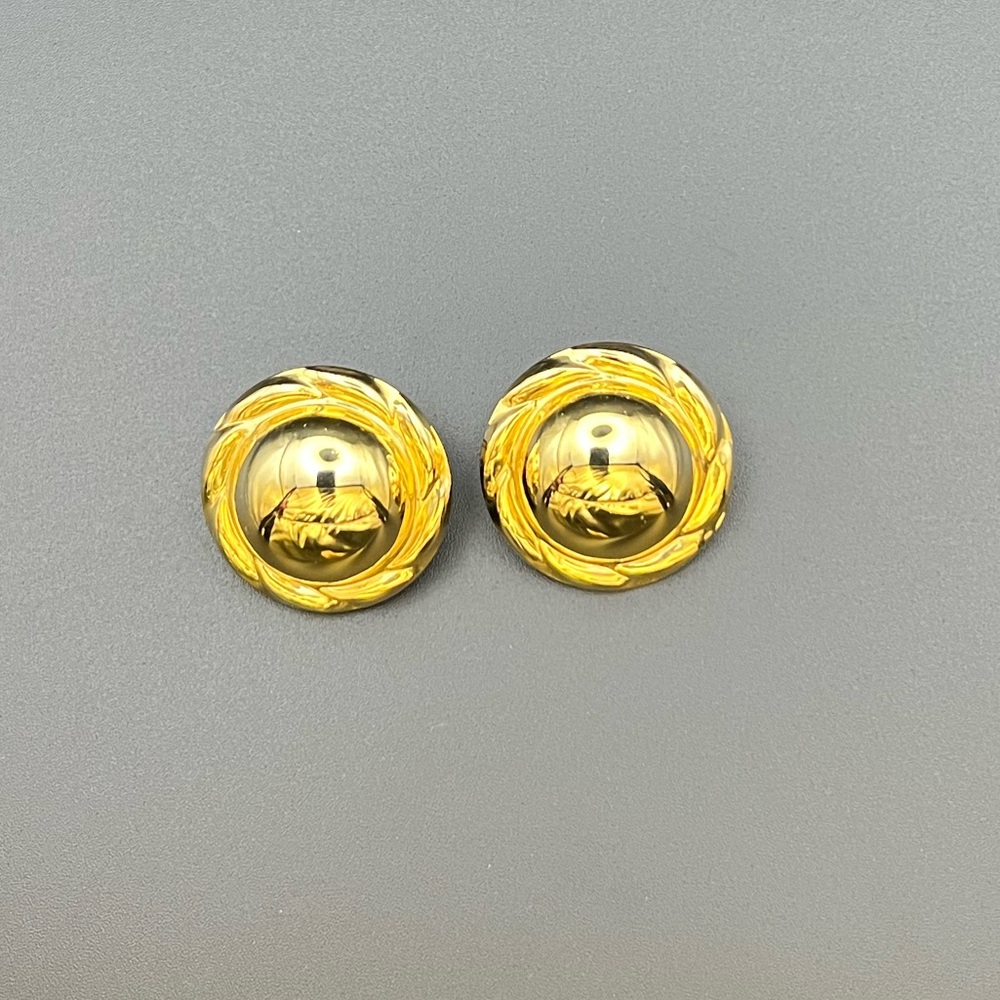Vintage Gold Tone Dome Clip On Earrings